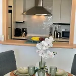 Topmarbella Marina Banus Luxury - Marina Banus Luxurious Sea Views